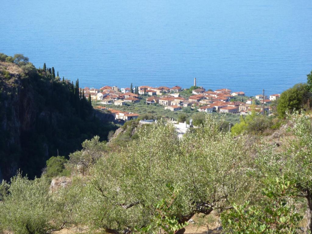 Trisilio Kardamyli Exterior foto